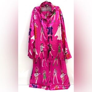 NEW Taylor Swift Eras Tour Silky Satin Pajamas Set - PINK - Women’s Size Medium